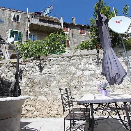 Apartment Danalu *